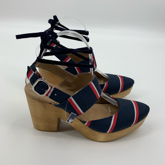 clogs platform shoes